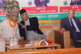 देउवा ‘यु टर्न’ हुँदा सबै गर्ल्यामगुर्लुम्म