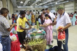 शनिवारे मेलामा उपभोक्ताको आकर्षण