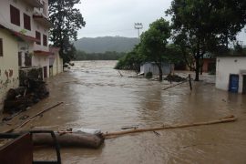 चितवनका विभिन्न क्षेत्रमा डुबान, दर्जनौँ घरधुरी प्रभावित