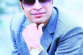 लेखेर पानामा छोडेका गीत अहिले माग्न थालेः राजनराज शिवाकोटी