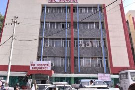 वीर अस्पतालमा ७१ जनालाई कोरोना लागेपछि सेवा बन्द