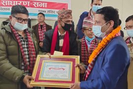 सम्पादक पोखरेलसहित चितवनका १३ पत्रकार पुरस्कृत