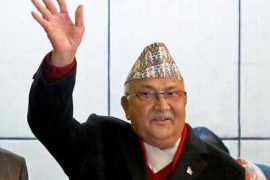 नेकपाको चुनावी घोषणापत्र तयार गर्दै ओली