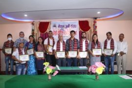 नेपाल जर्नीले भरतपुरमा अपागंमैत्री सार्वजनिक पुस्तकालय निर्माण गर्दै
