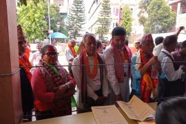 एमालेबाट रत्ननगरको मेयरमा दुवाडी र उपमेयरमा पाठकको उम्मेदवारी दर्ता