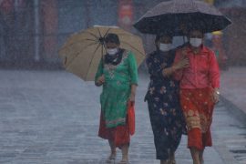 चितवनमा भारी बर्षा ,सर्तकता अपनाउन आग्रह