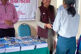 उपमेयरसंग बालिका कार्यक्रममा कालिका नगरपालिकाद्धारा ६९ जना बालिकालाई शैक्षीक सामाग्री सहयोग