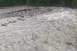 चितवनमा खोलाले बगाउँदा एकको मृत्यु