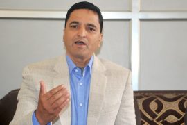 एमाले सचिव योगेश भट्टराईको घरअगाडि पहिचानवादीहरूको प्रदर्शन