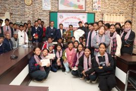 भरतपुरमा राष्ट्रपति रनिङ शिल्डमा विजेता ८३ विद्यार्थी पुरस्कृत