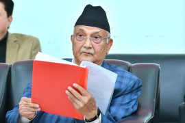 अध्यक्ष ओलीले भनेः गठबन्धन खरानीको डल्ला हो, भिज्यो भने पनि फुट्छ सुक्यो भने पनि फुट्छ