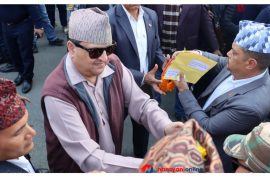 पूर्व राजा ज्ञानेन्द्र चितवनमा