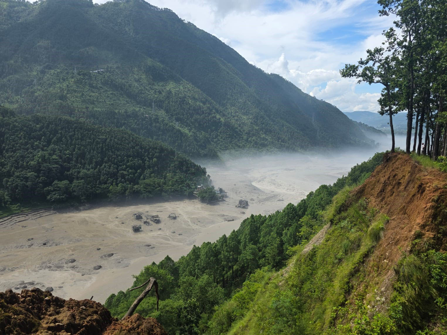 भोटेकोशी–त्रिशूलीमा बाढीको जोखिम , नदी किनारका बासिन्दालाई सचेत रहन आग्रह